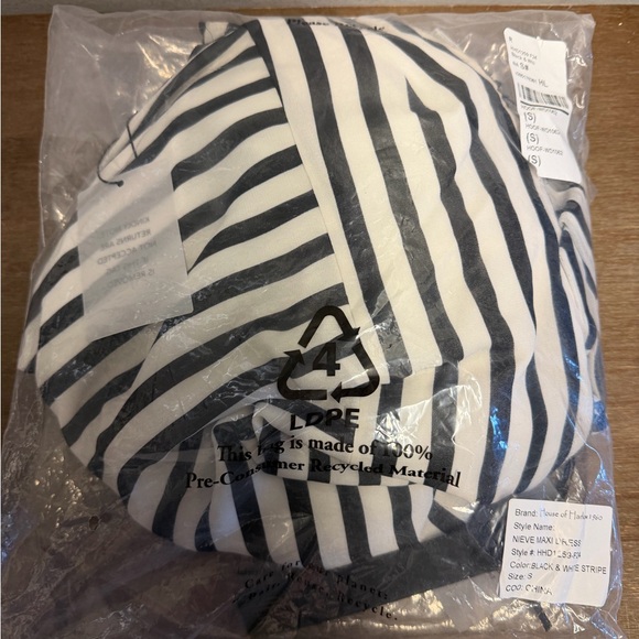 House of Harlow 1960 Black and White Strapless Dress - Picture 6 of 8